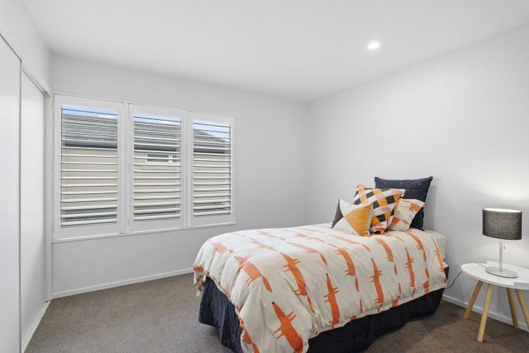 Photo of property in 132 Lake Terrace Road, Burwood, Christchurch, 8061