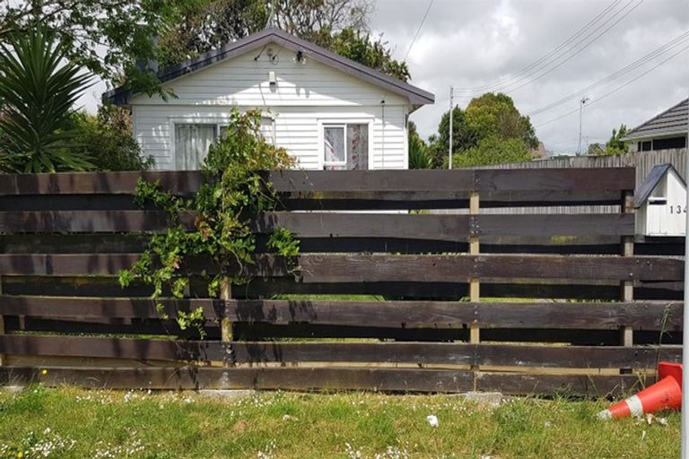 Photo of property in 136 Kimpton Road, Papatoetoe, Auckland, 2025