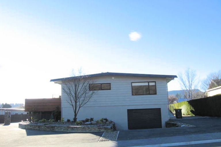 Photo of property in 62 Roche Street, Wanaka, 9305