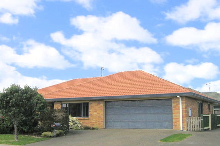 Photo of property in 73 Denny Hulme Drive, Mount Maunganui, 3116
