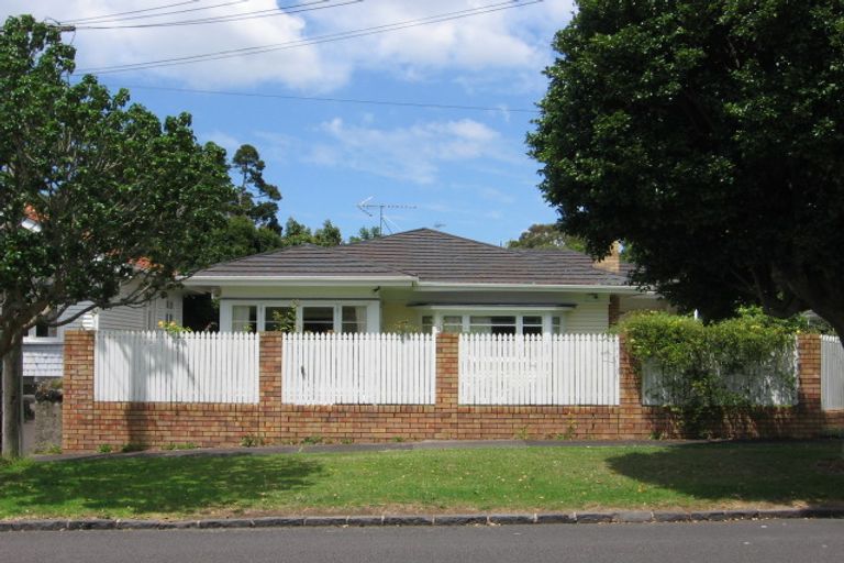 Photo of property in 12 Gorrie Avenue, Epsom, Auckland, 1023
