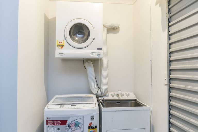 Photo of property in 9 Murphy Street, Thorndon, Wellington, 6011