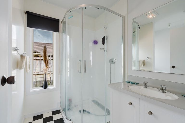 Photo of property in 12b Bruce Avenue, Glenview, Hamilton, 3206