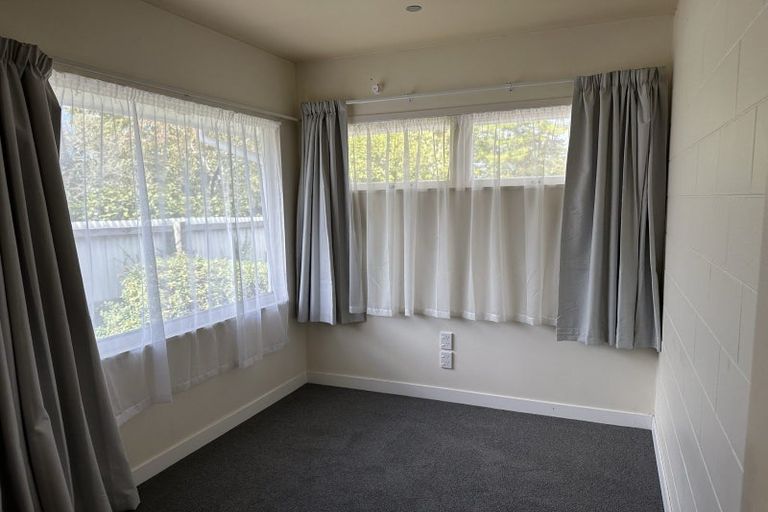 Photo of property in 44 Barnes Road, Redwood, Christchurch, 8051