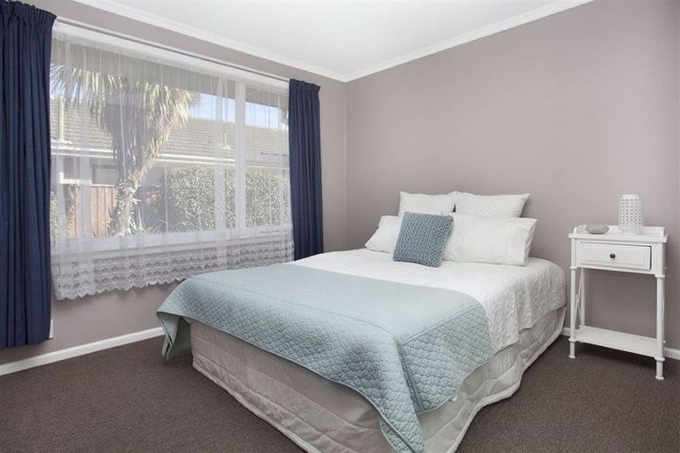 Photo of property in 25 Delph Street, Avonhead, Christchurch, 8042