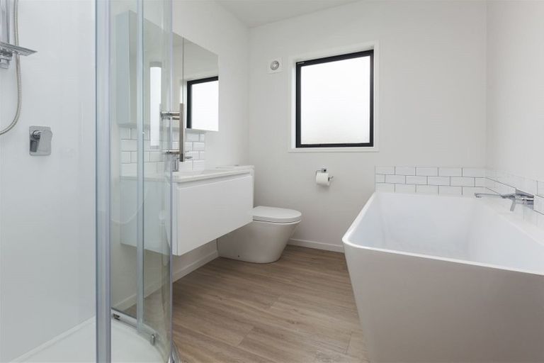 Photo of property in 6a Kingsbridge Drive, Burwood, Christchurch, 8083