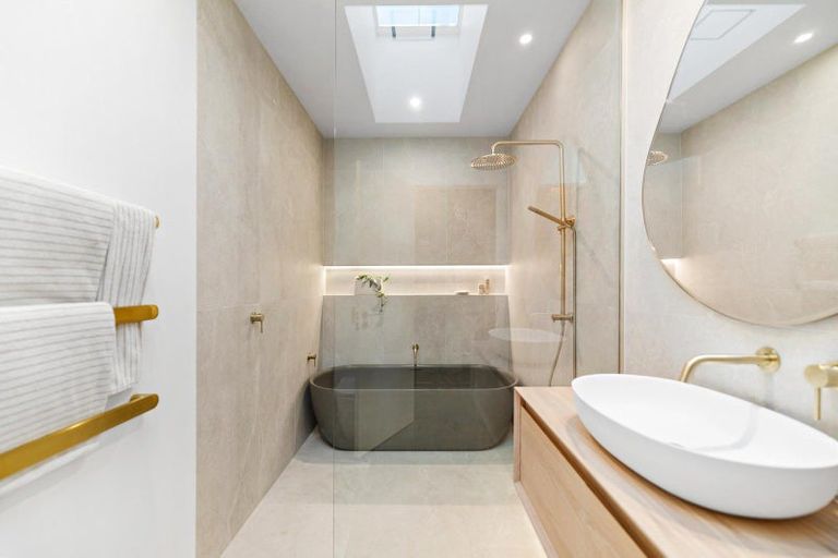 Photo of property in 214 Mcdonnell Road, Arrowtown, Queenstown, 9371