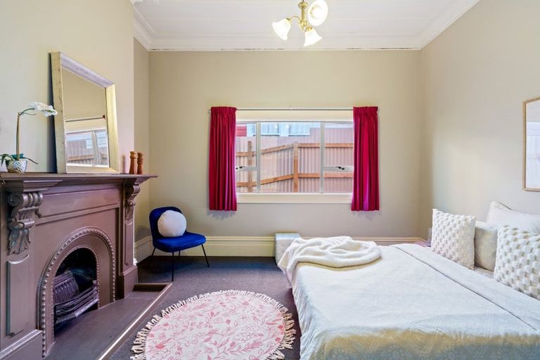 Photo of property in 68 Grosvenor Street, Kensington, Dunedin, 9011