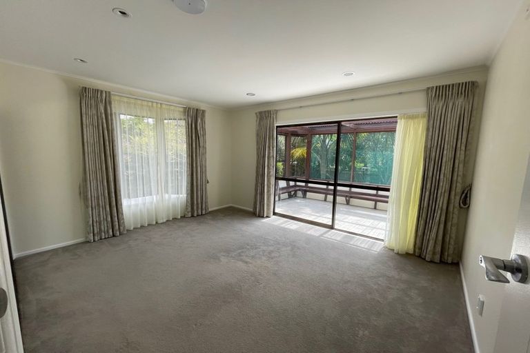 Photo of property in 202 Royal Road, Massey, Auckland, 0614