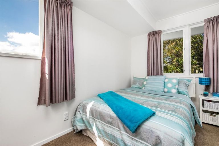 Photo of property in 3 Hamilton Drive, Waiuku, 2123