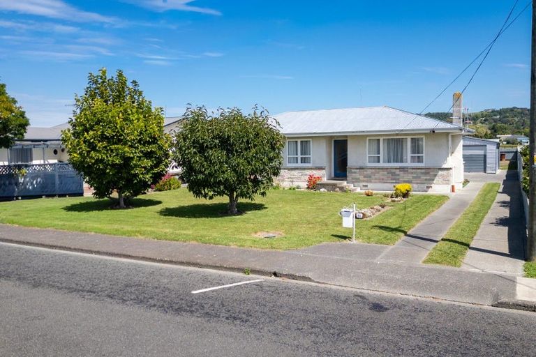 Photo of property in 14 Windsor Terrace, Taradale, Napier, 4112
