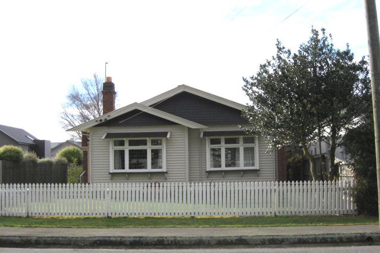 Photo of property in 30 Somme Street, St Albans, Christchurch, 8014
