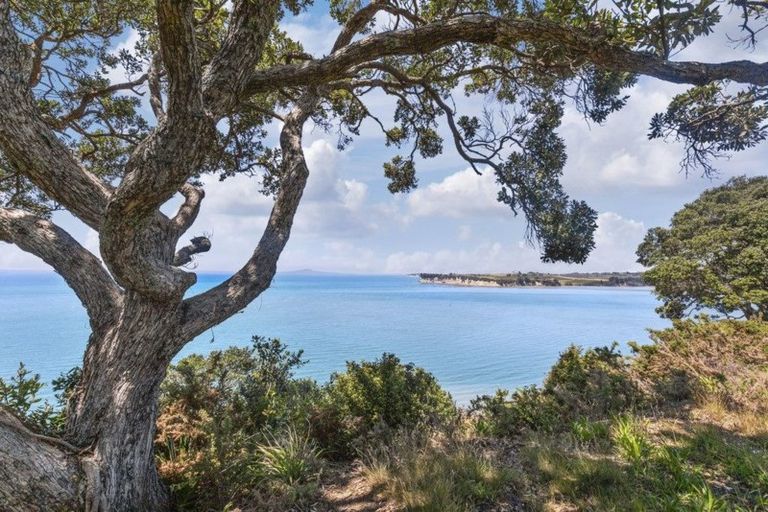 Photo of property in 21 Palm Cove, Arkles Bay, Whangaparaoa, 0932