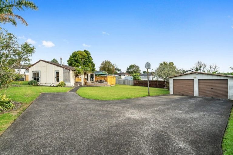 Photo of property in 5 Aronia Way, Goodwood Heights, Auckland, 2105