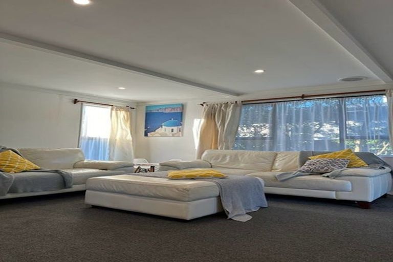 Photo of property in 14 Rewa Place, Lansdowne, Masterton, 5810