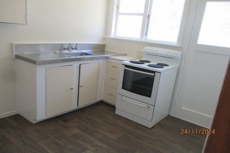 Photo of property in 83a Ward Street, Wallaceville, Upper Hutt, 5018