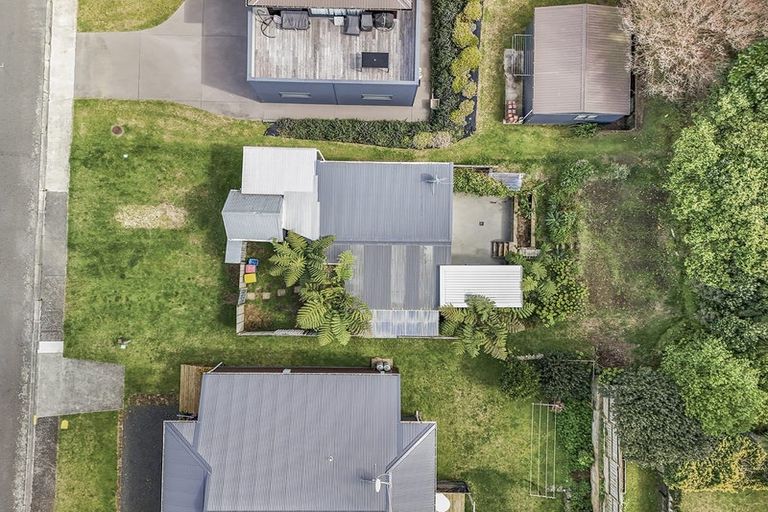 Photo of property in 2b Browns Drive, Waihi Beach, 3611