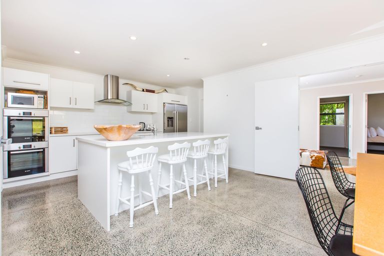 Photo of property in 24a Cogswell Road, Raglan, 3295