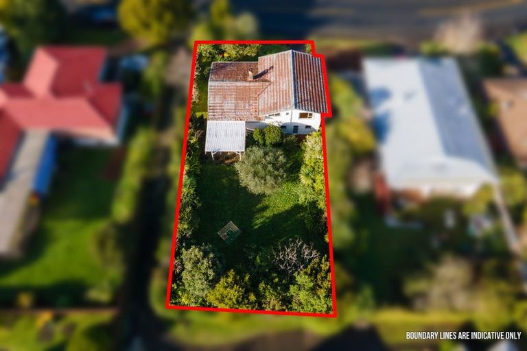 Photo of property in 15 Zita Maria Drive, Massey, Auckland, 0614