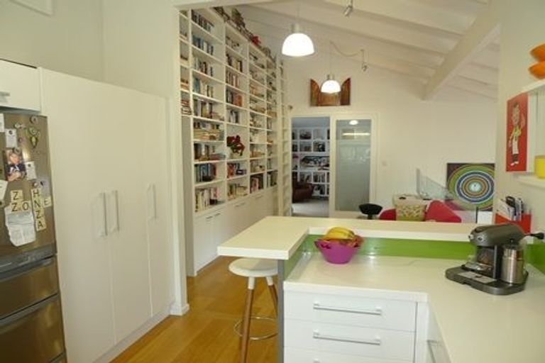 Photo of property in 15 Cavalry Close, Crofton Downs, Wellington, 6035