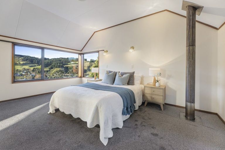 Photo of property in 11 Delphic Street, Sawyers Bay, Port Chalmers, 9023