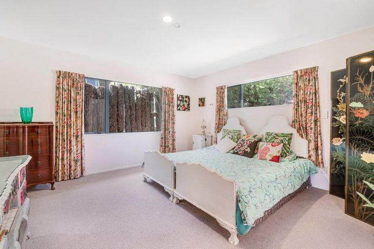 Photo of property in 4 Coralsea Way, Arkles Bay, Whangaparaoa, 0932