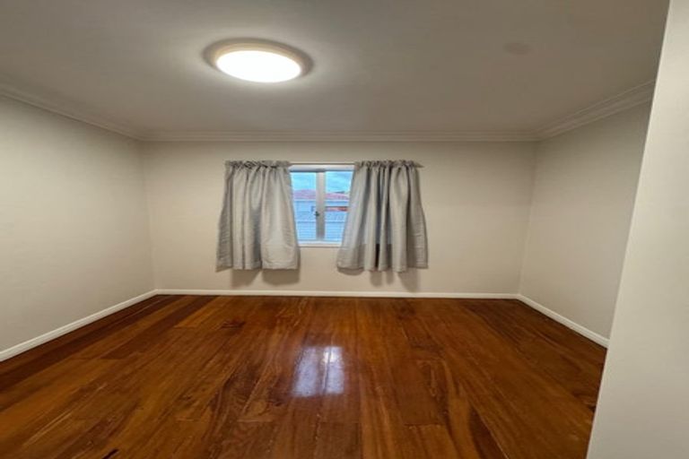 Photo of property in 88 Gardner Avenue, New Lynn, Auckland, 0600