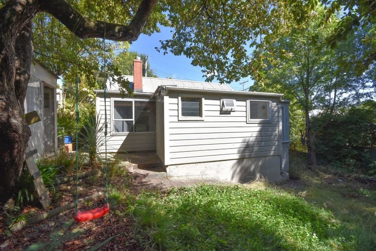 Photo of property in 2 Greenock Street, Kaikorai, Dunedin, 9010