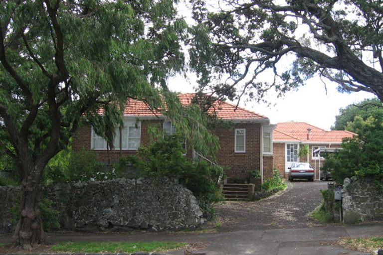 Photo of property in 2-3/17 Grange Road, Mount Eden, Auckland, 1024