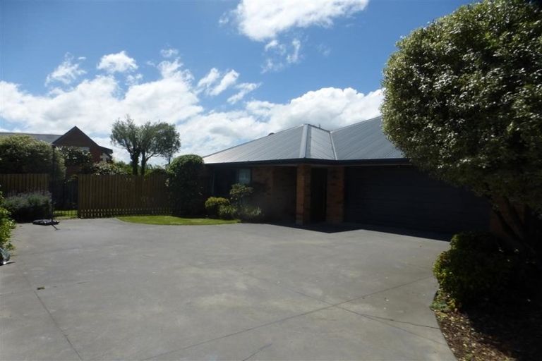 Photo of property in 4 Springwater Avenue, Northwood, Christchurch, 8051