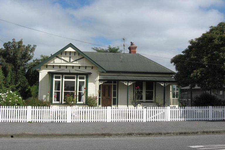 Photo of property in 72 Peter Street, Ashburton, 7700
