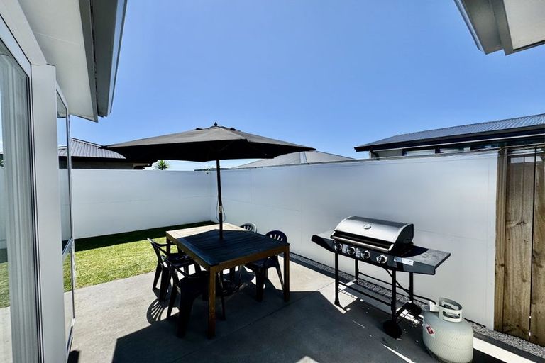 Photo of property in 269 Te Okuroa Drive, Papamoa, 3118