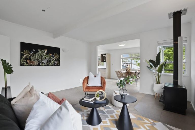 Photo of property in 18a Puketitiro Street, Glen Eden, Auckland, 0602