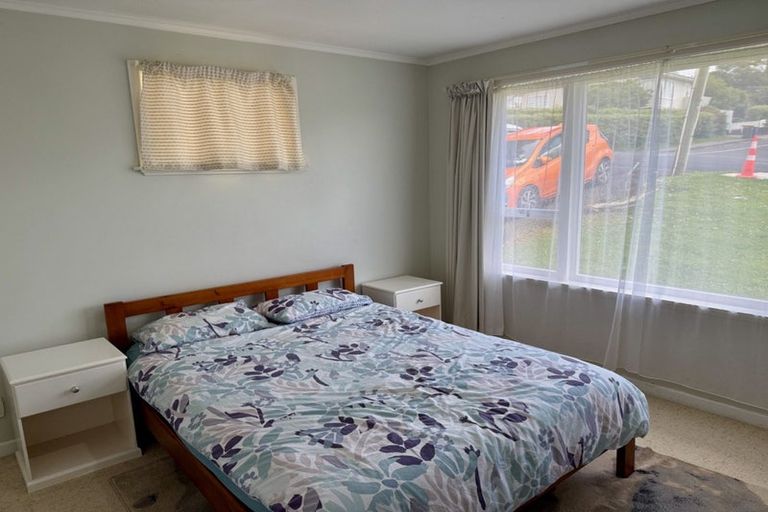 Photo of property in 51 Woodford Avenue, Henderson, Auckland, 0610