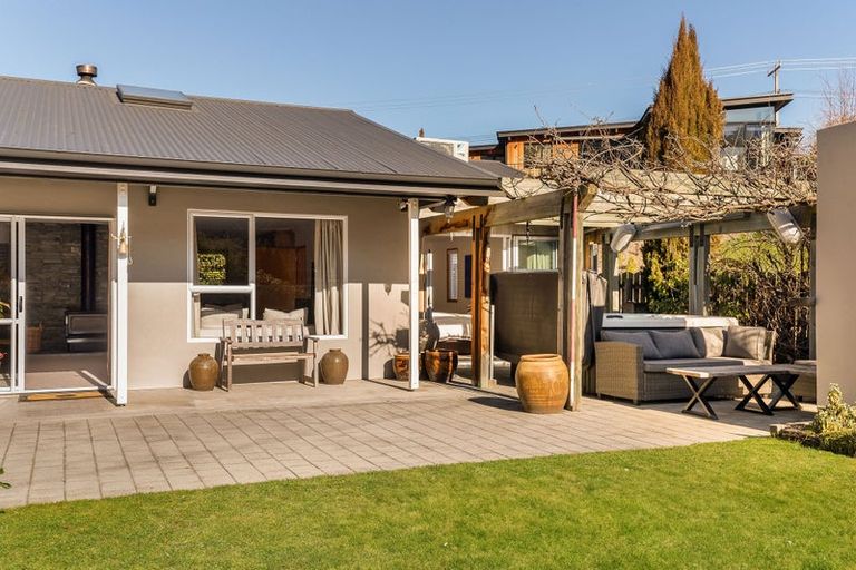 Photo of property in 40 Bedford Street, Arrowtown, 9302