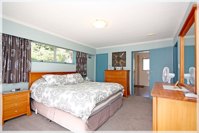 Photo of property in 1071 Queen Street East, Levin, 5510