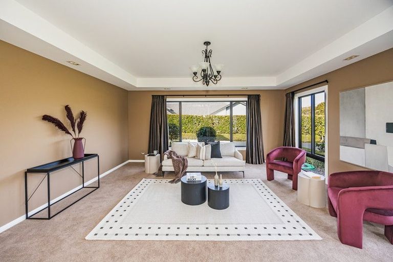 Photo of property in 2 Mcmullan Place, Oamaru North, Oamaru, 9400