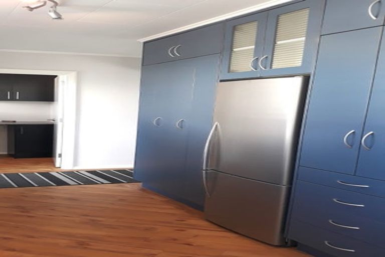 Photo of property in 21 Liverpool Crescent, Tamatea, Napier, 4112