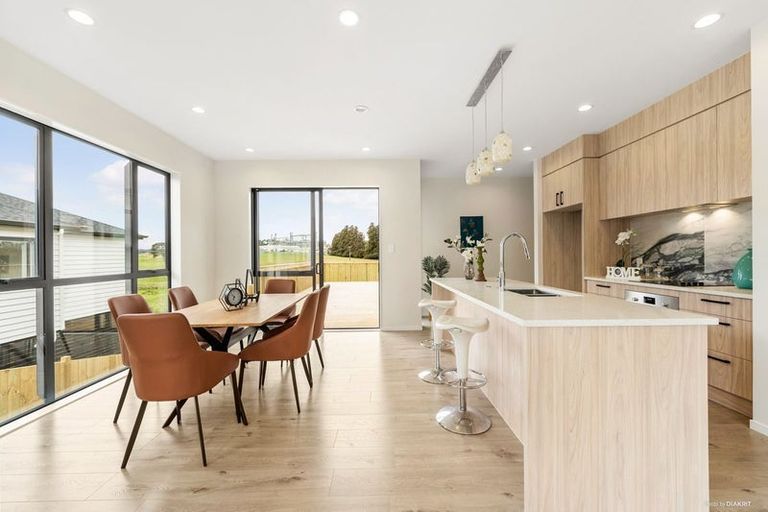 Photo of property in 84 Rapana Drive, Tuakau, 2121