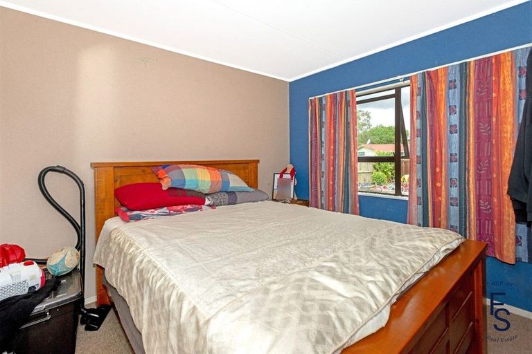 Photo of property in 19 Barry Street, Te Karaka, 4022