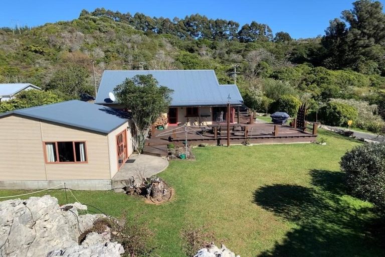 Photo of property in 19 Haile Lane, Pohara, Takaka, 7183
