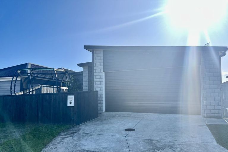 Photo of property in 36 Marion Crescent, Papamoa Beach, Papamoa, 3118