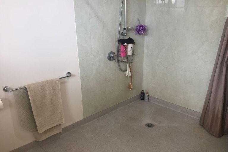 Photo of property in 15 Manse Street, Waimate, 7924