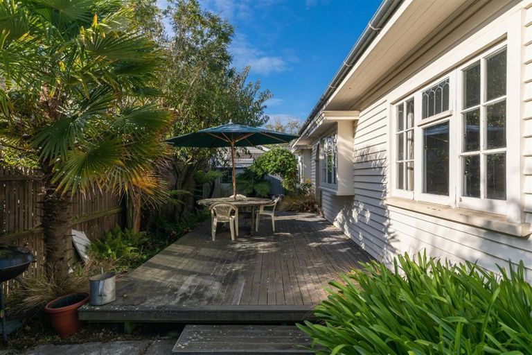 Photo of property in 2b Bradshaw Terrace, Riccarton, Christchurch, 8011