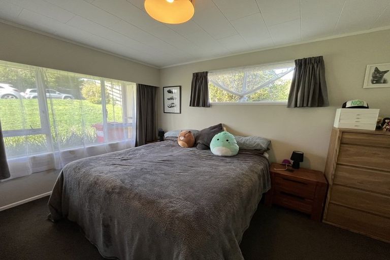 Photo of property in 1/10 Petherick Crescent, Johnsonville, Wellington, 6037