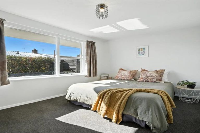 Photo of property in 3/78 Middlepark Road, Sockburn, Christchurch, 8042