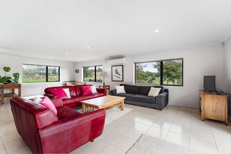 Photo of property in 63a Farquharson Road, Ararimu, Papakura, 2583