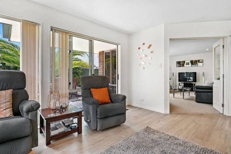 Photo of property in 106a Roydvale Avenue, Burnside, Christchurch, 8053