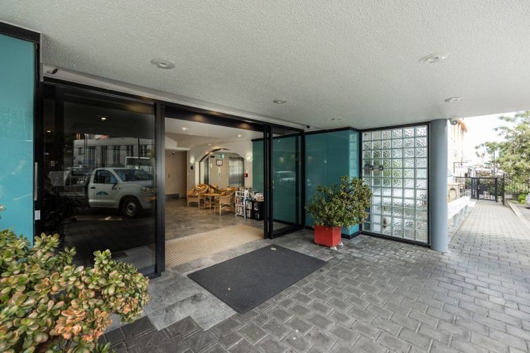 Photo of property in Mclean Towers, 2h/3 Shakespeare Road, Napier South, Napier, 4110
