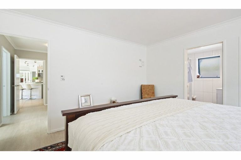 Photo of property in 107 High Street, Oxford, 7430